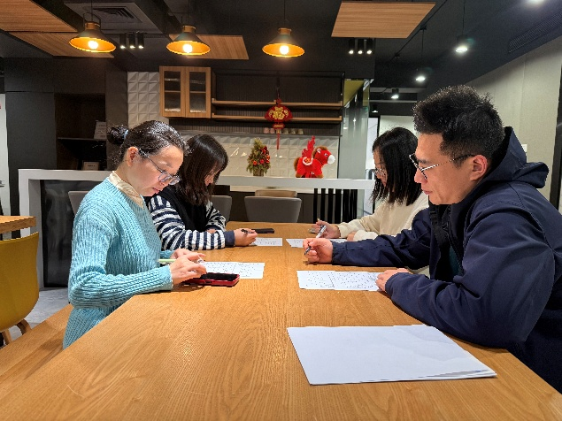 【财瑞】 财瑞房产党支部开展 2025 年度组织生活会暨民主评议党员会