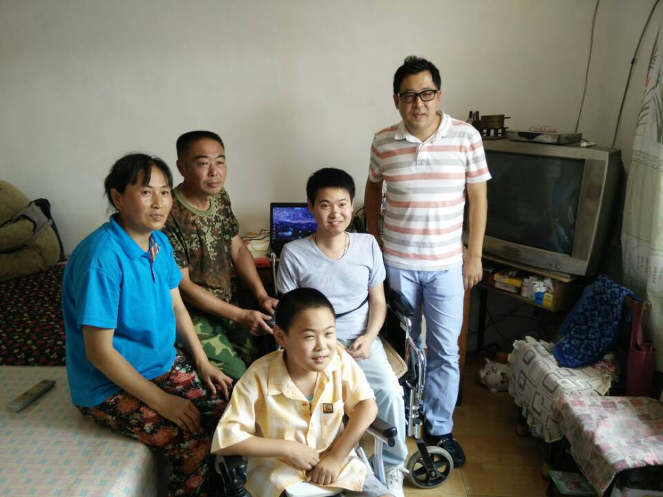 【智城联行】15年的坚持，国家看见了——"尽我所能"公益助学与国家助学贷款的制度对话